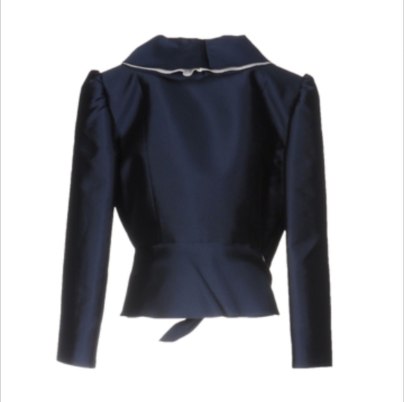 Blazer - Picture 2 of 2